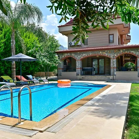 Vila Kalamos Private For 10 People In Hisaroenue *