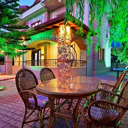 Kalamos Private For 10 People In Hisaroenue Villa